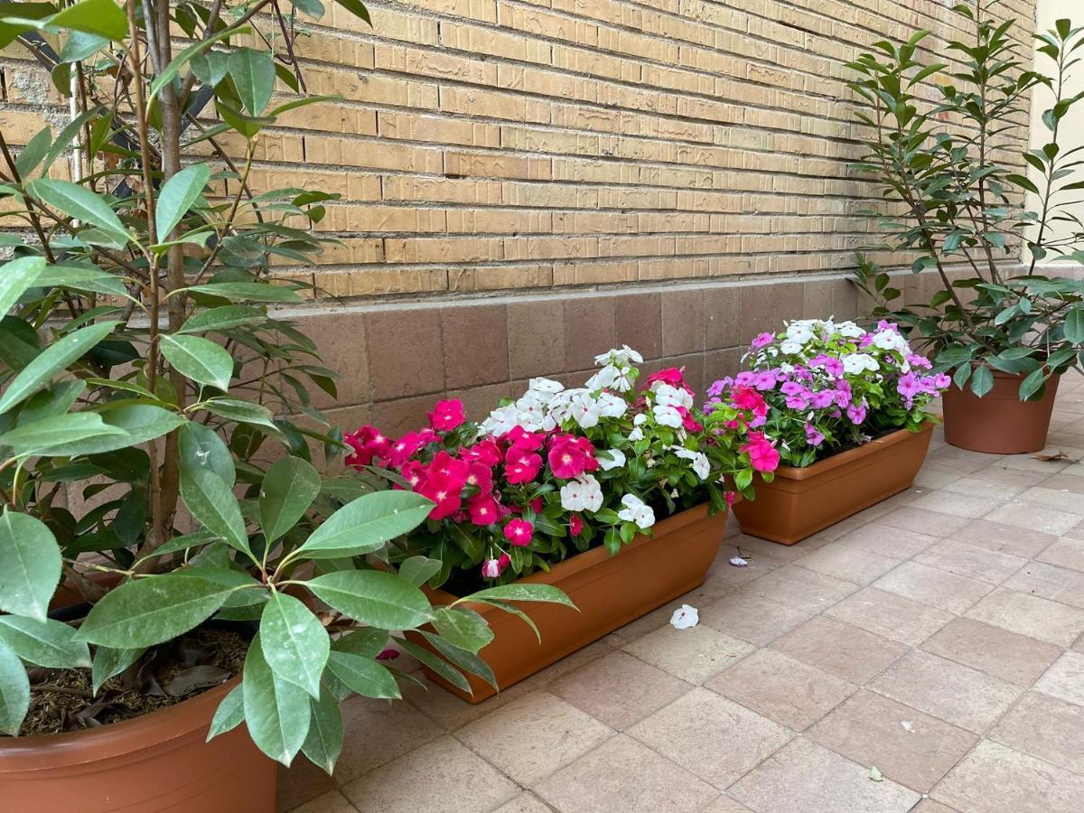 Flowers In Rom Exterior foto